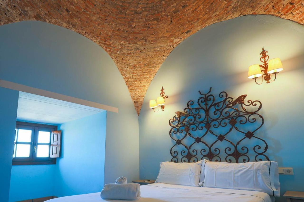 Hotel Tugasa Castillo De Castellar Castellar de la Frontera Exteriör bild