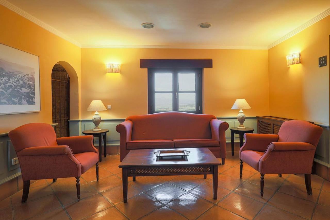 Hotel Tugasa Castillo De Castellar Castellar de la Frontera Exteriör bild