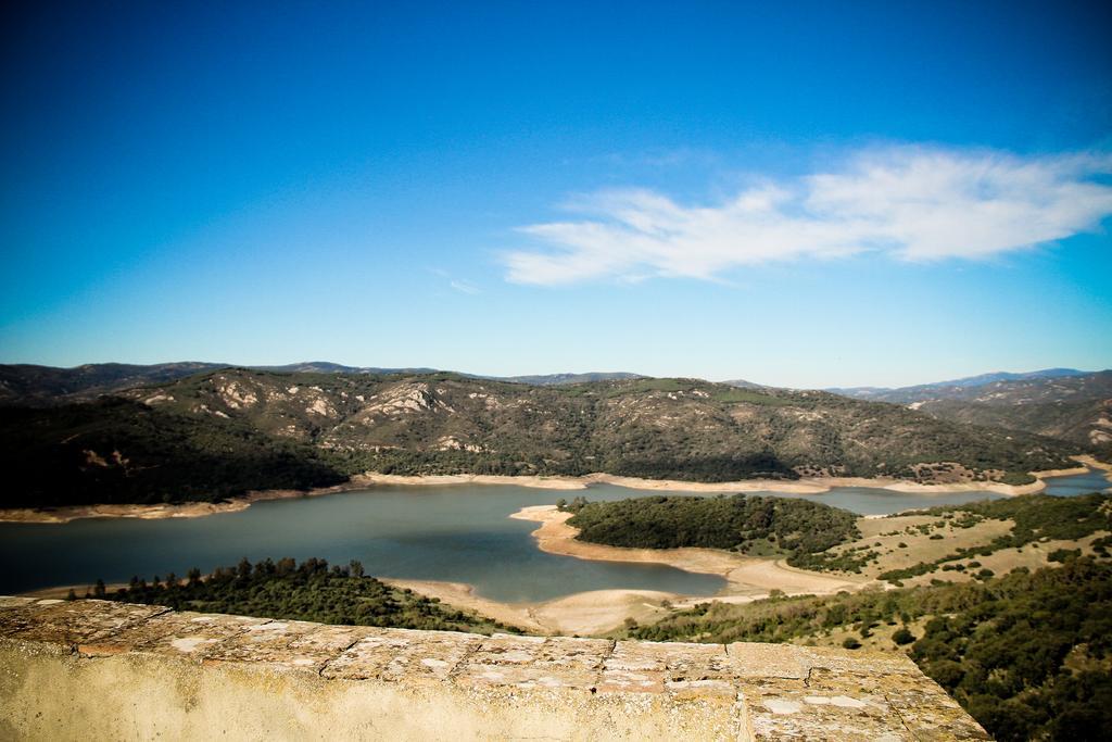 Hotel Tugasa Castillo De Castellar Castellar de la Frontera Exteriör bild